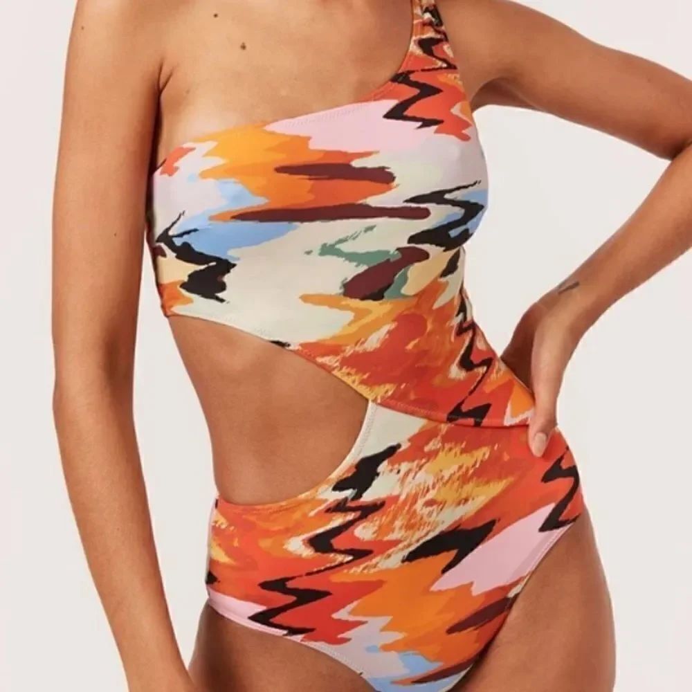 SOLID AND STRIPED- THE CLAUDIA DISTORTIA - Picture 5 of 12